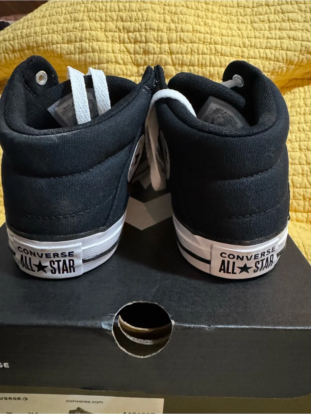 Converse kids low